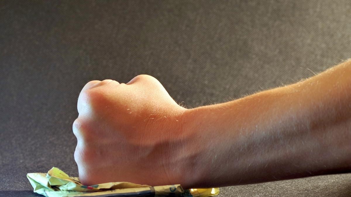 30 Bible Verses Against Anger-Growing Up Spiritually